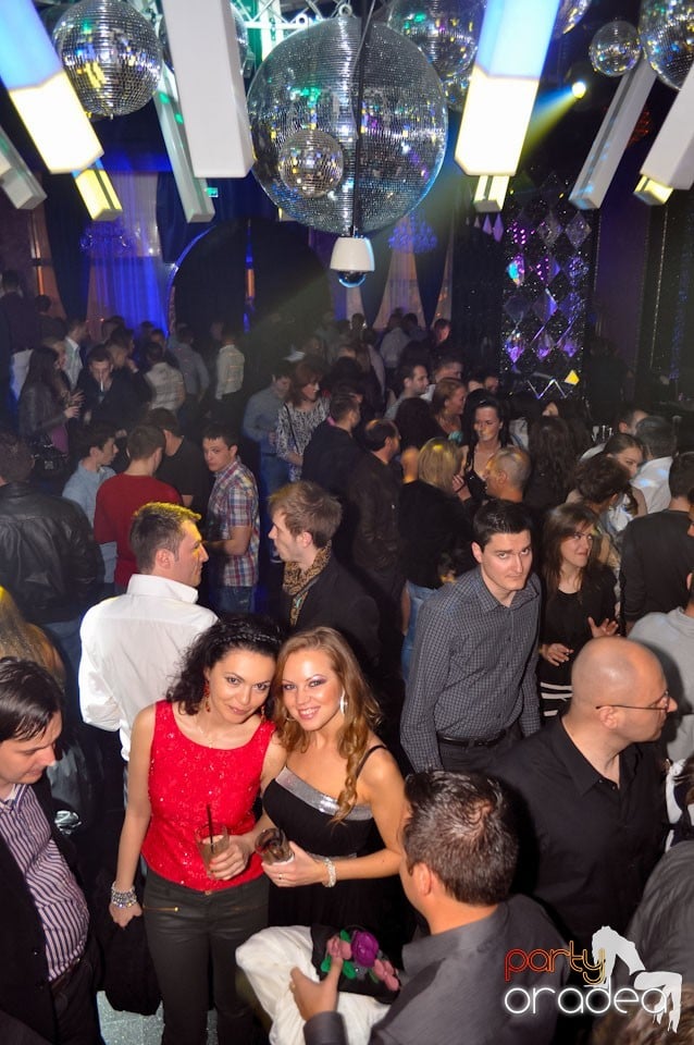 Seară de clubbing în The One,