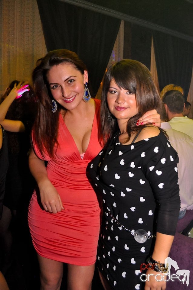 Seară de clubbing în The One,
