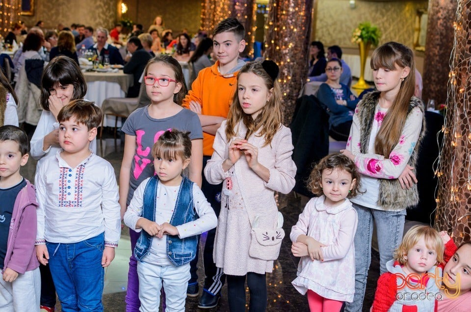 Seara de Crăciun la Hotel Internaţional, Hotel Internaţional