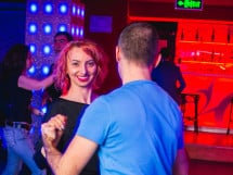 Seară de Dans în Club Life