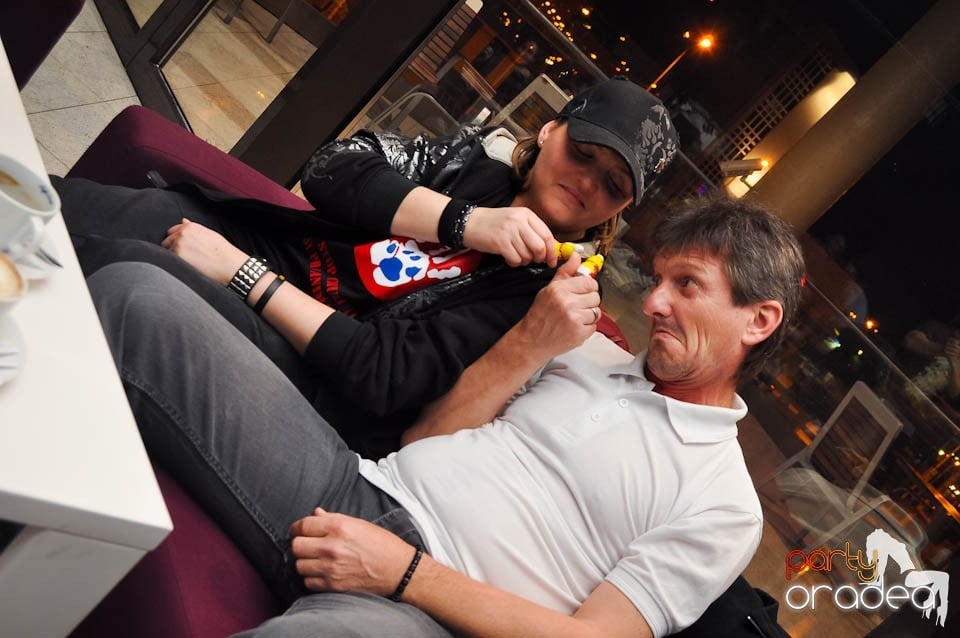 Seară de dans în Blondy's Art Café, 