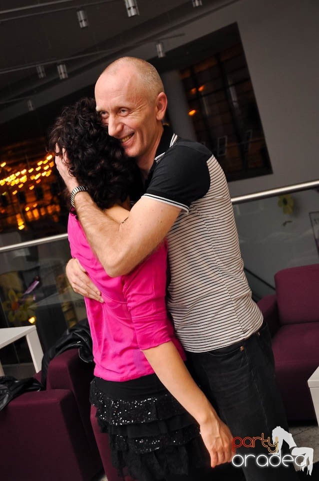 Seară de dans în Blondy's Art Café, 