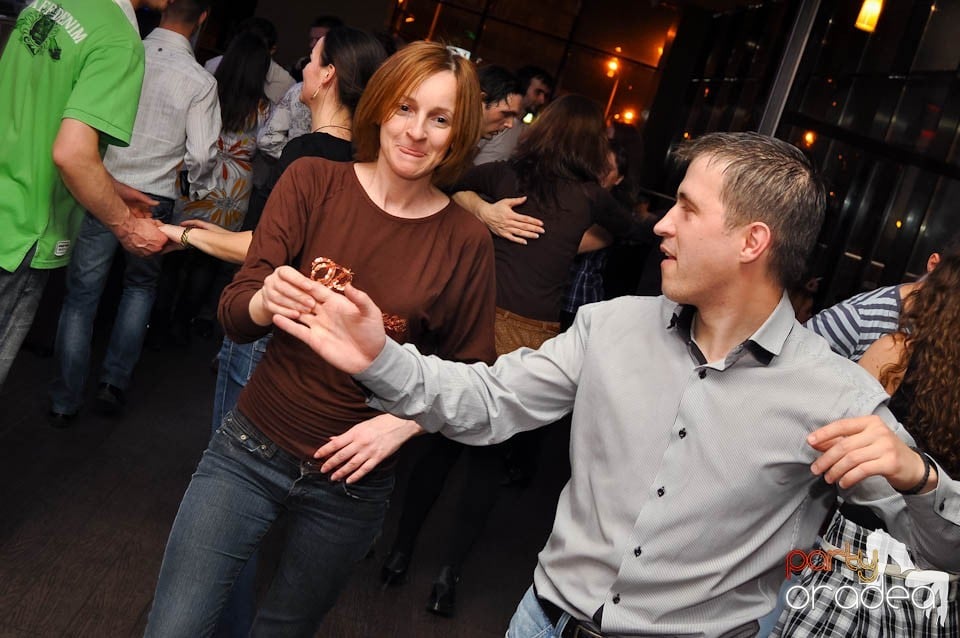 Seară de dans în Blondy's Art Café, 