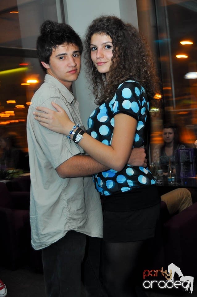 Seară de dans în Blondy's Art Café, 