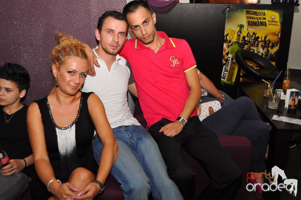 Seară de dans în Blondy's Art Café, 