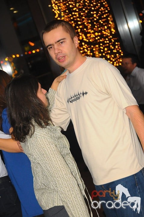 Seară de dans în Blondy's Art Café, 