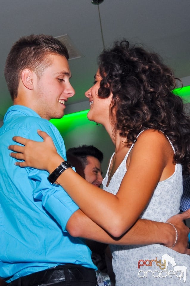 Seară de dans în Blondy's Art Café, 