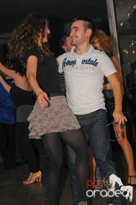 Seară de dans în Blondy's Art Café, 