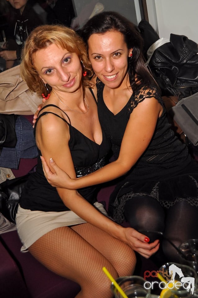 Seară de dans în Blondy's Art Café, 