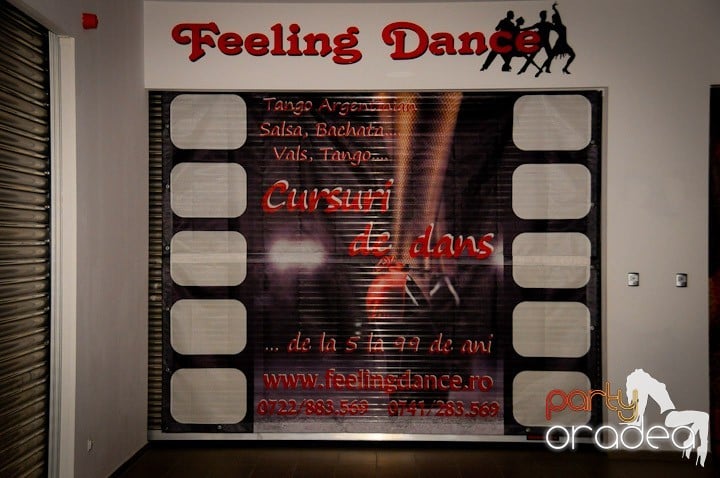 Seară de dans în Blondy's Art Café, 