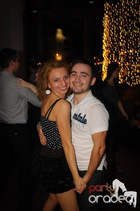 Seară de dans în Blondy's Art Café, 