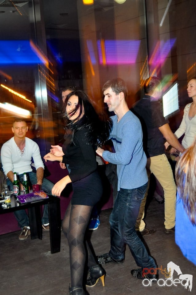 Seară de dans în Blondy's Art Café, 