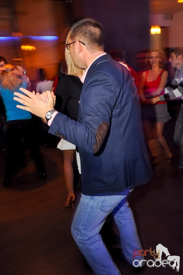 Seară de dans în Blondy's Art Café, 