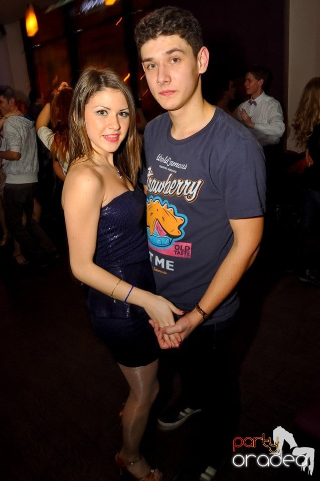 Seară de dans în Blondy's Art Café, 