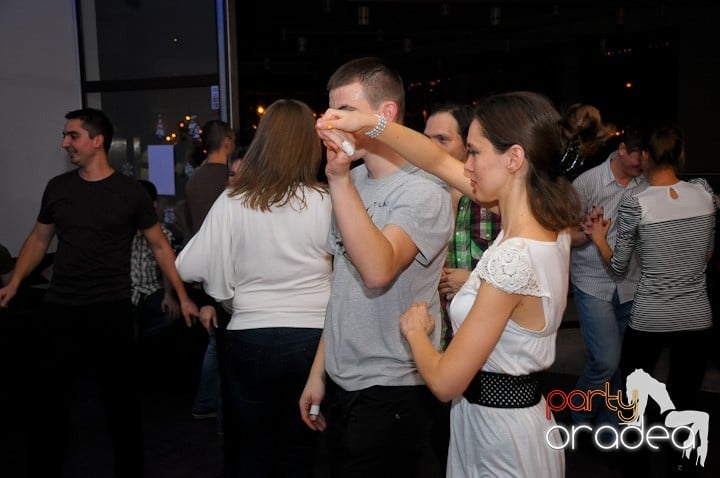 Seară de dans în Blondy's Art Café, 