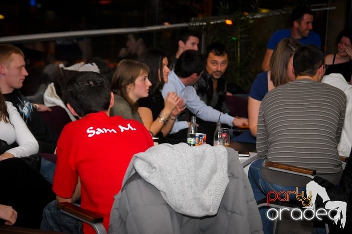 Seară de dans în Blondy's Art Café, 