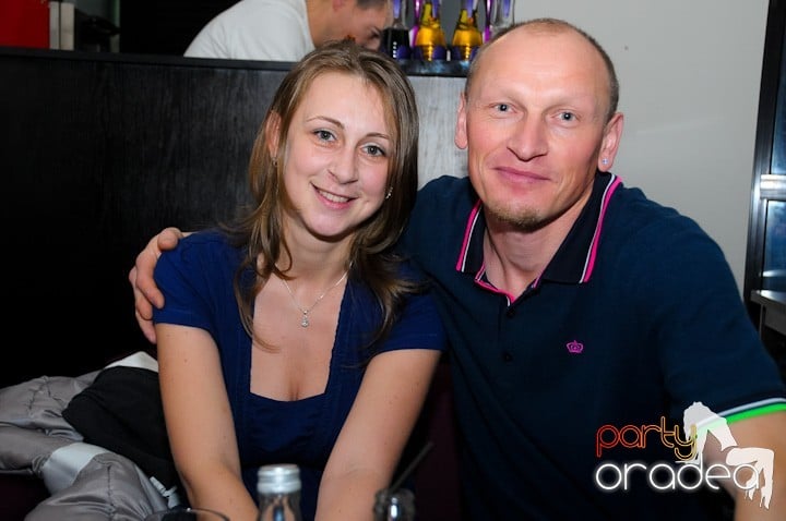 Seară de dans în Blondy's Art Café, 