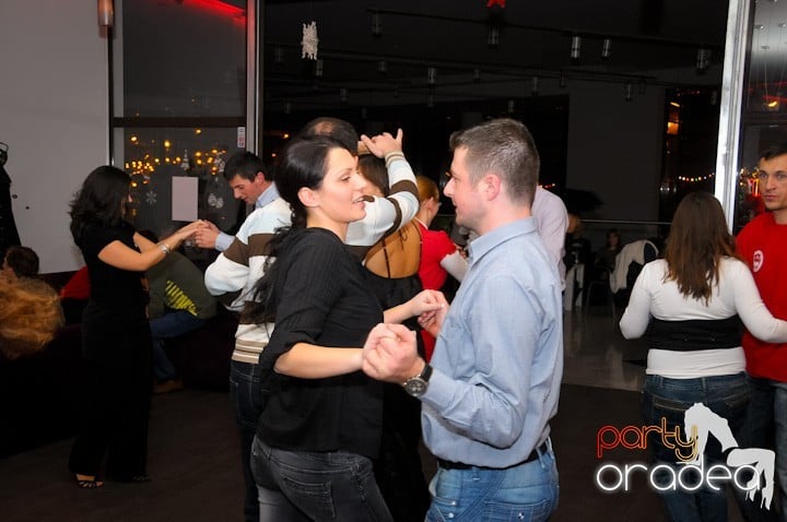 Seară de dans în Blondy's Art Café, 