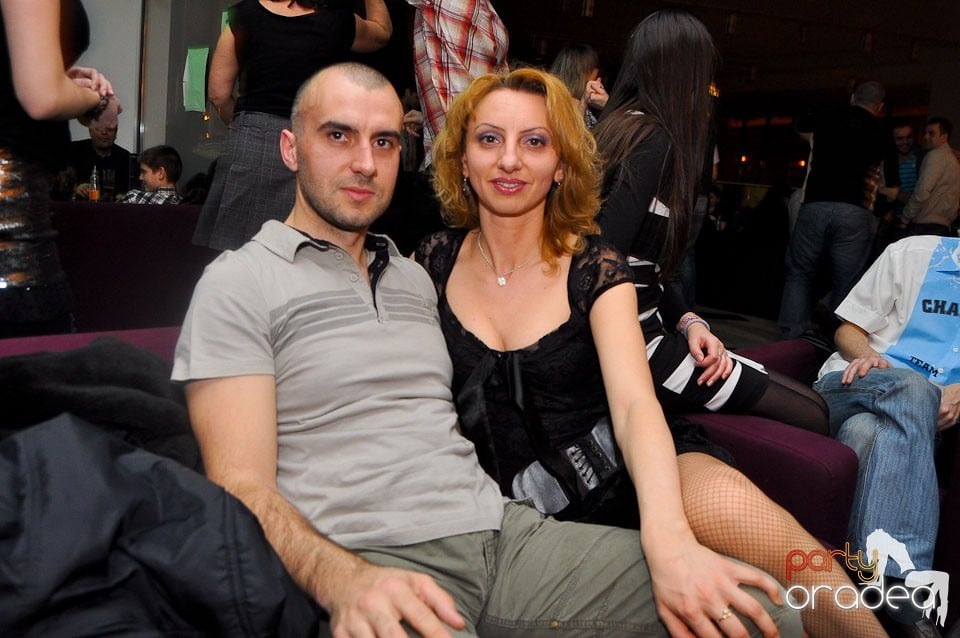 Seară de dans în Blondy's Art Café, 