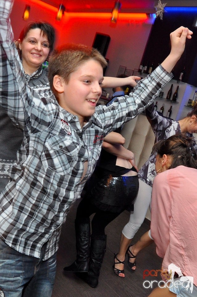 Seară de dans în Blondy's Art Café, 