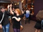 Seară de dans în Blondy's Art Café