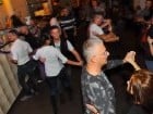 Seară de dans în Blondy's Art Café