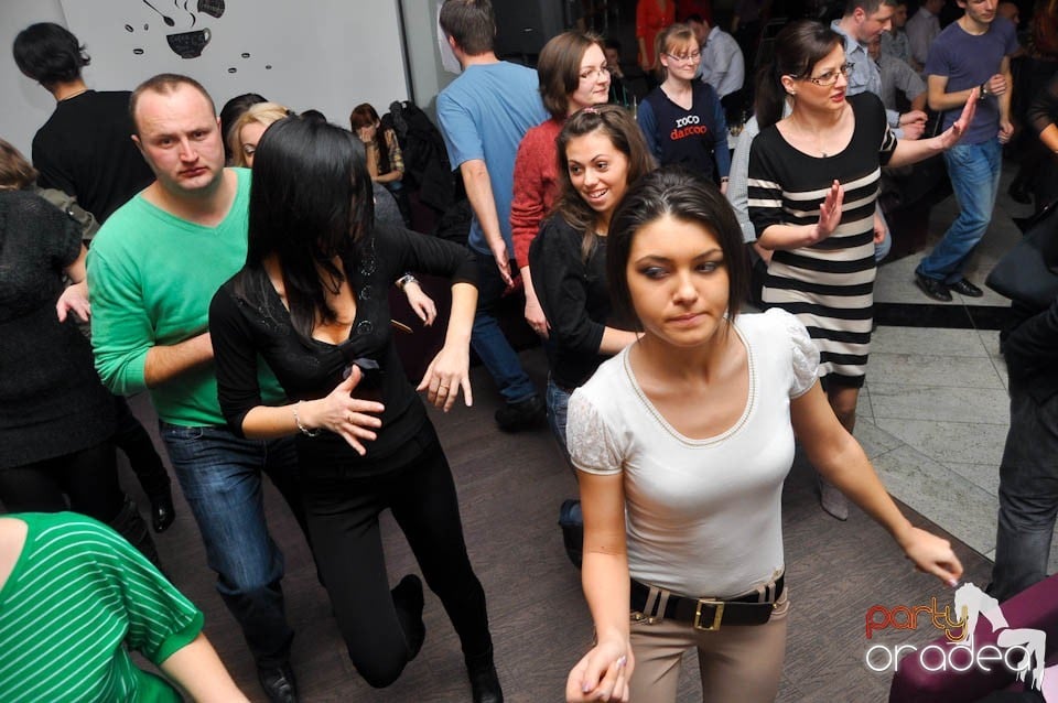 Seară de dans în Blondy's, 