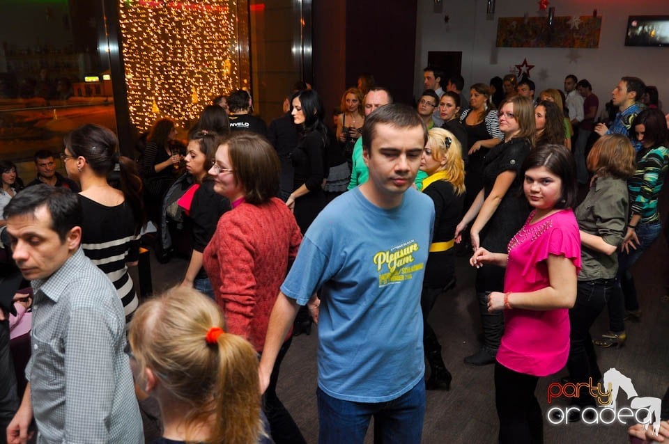 Seară de dans în Blondy's, 