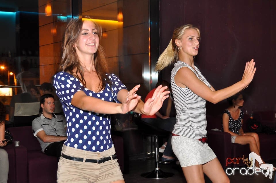 Seară de dans în Blondy's, 