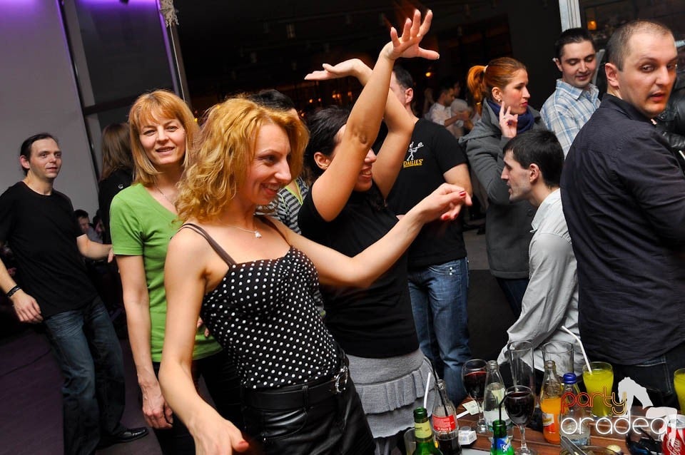 Seară de dans în Blondy's, 