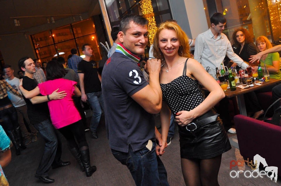 Seară de dans în Blondy's, 