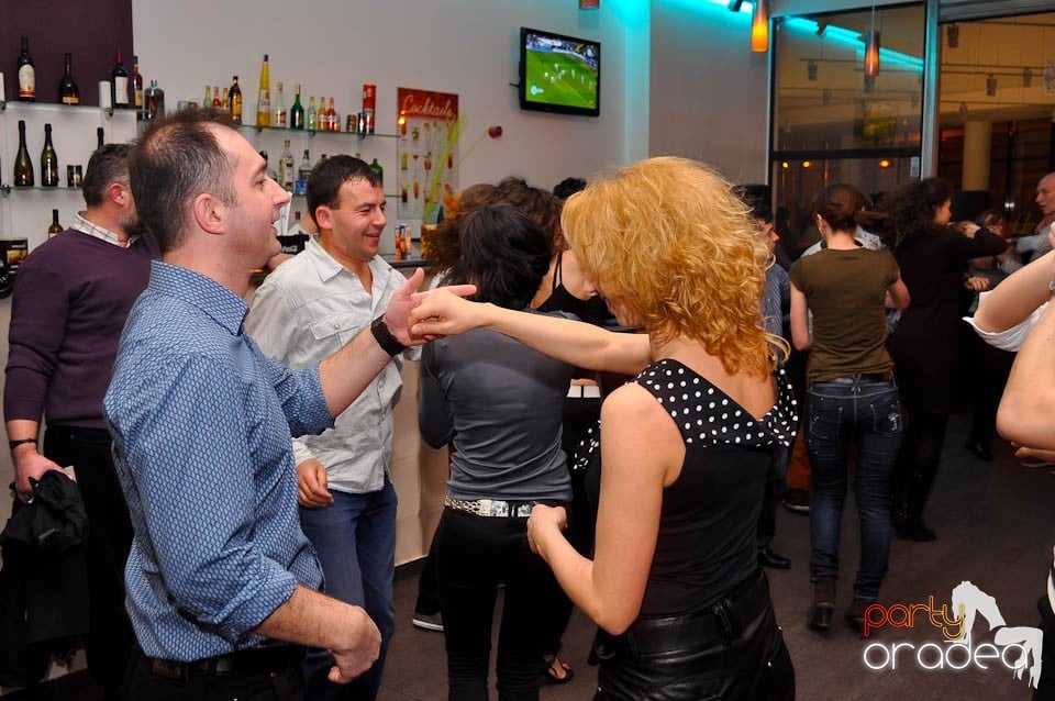 Seară de dans în Blondy's, 