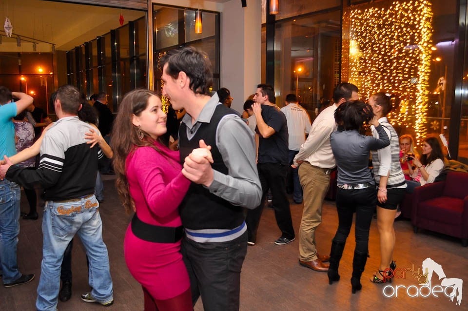 Seară de dans în Blondy's, 