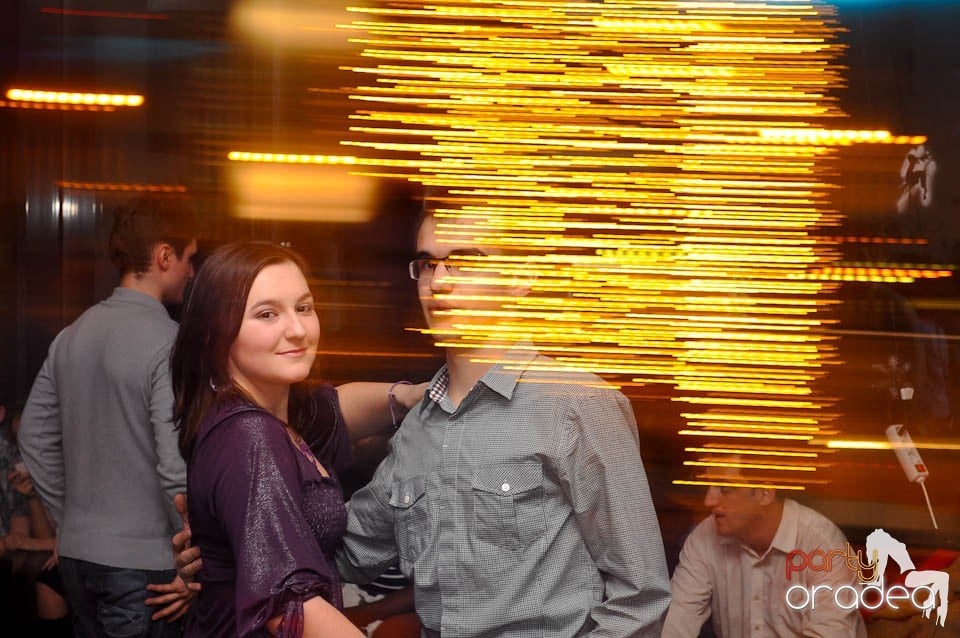 Seară de dans în Blondy's, 