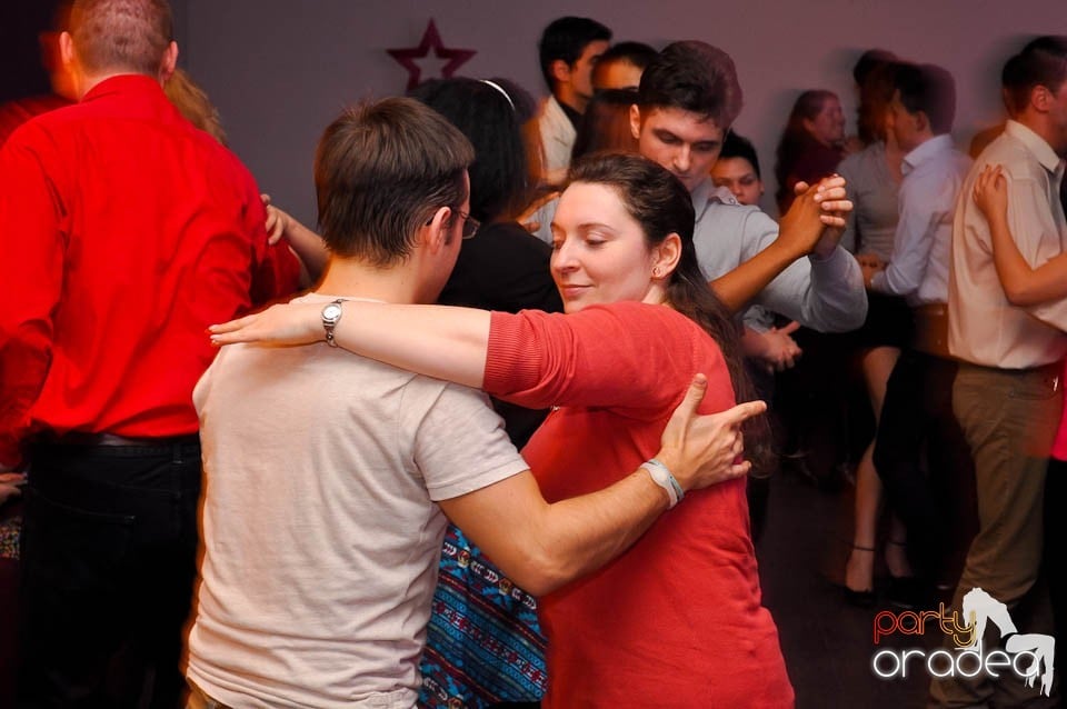 Seară de dans în Blondy's, 