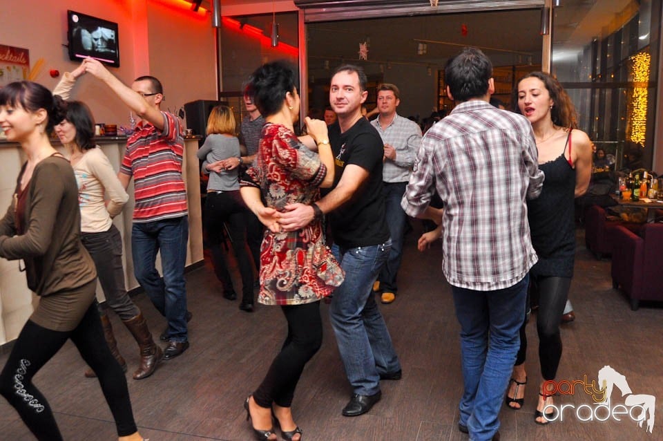 Seară de dans în Blondy's, 