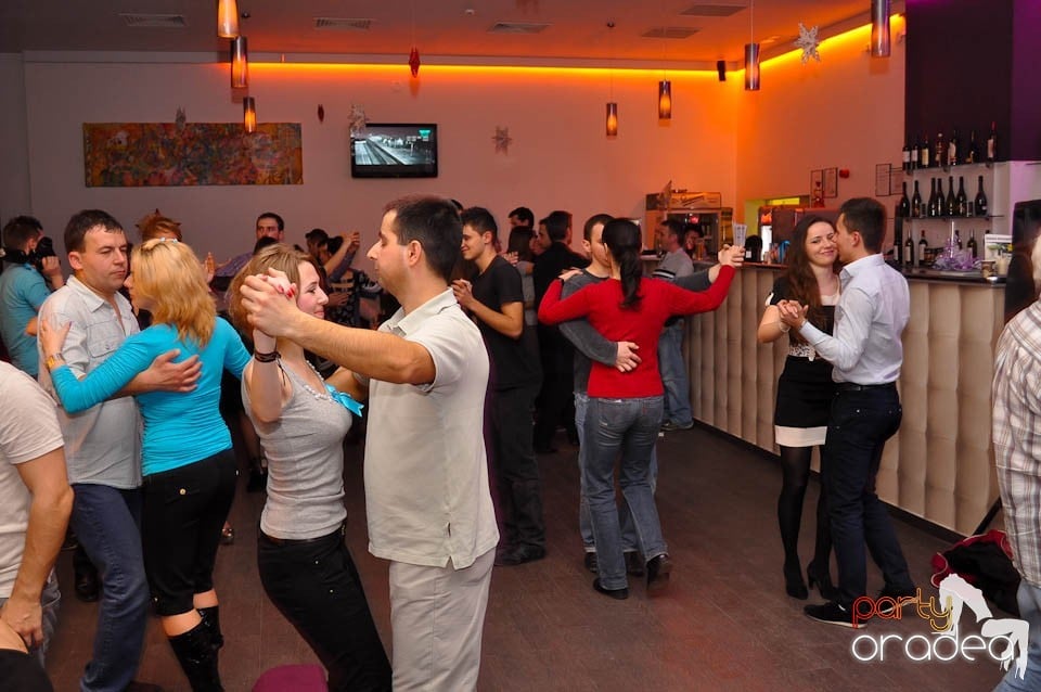 Seară de dans în Blondy's, 