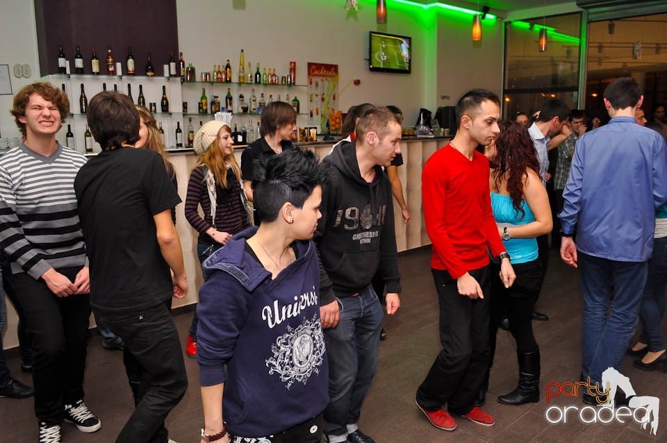 Seară de dans în Blondy's, 