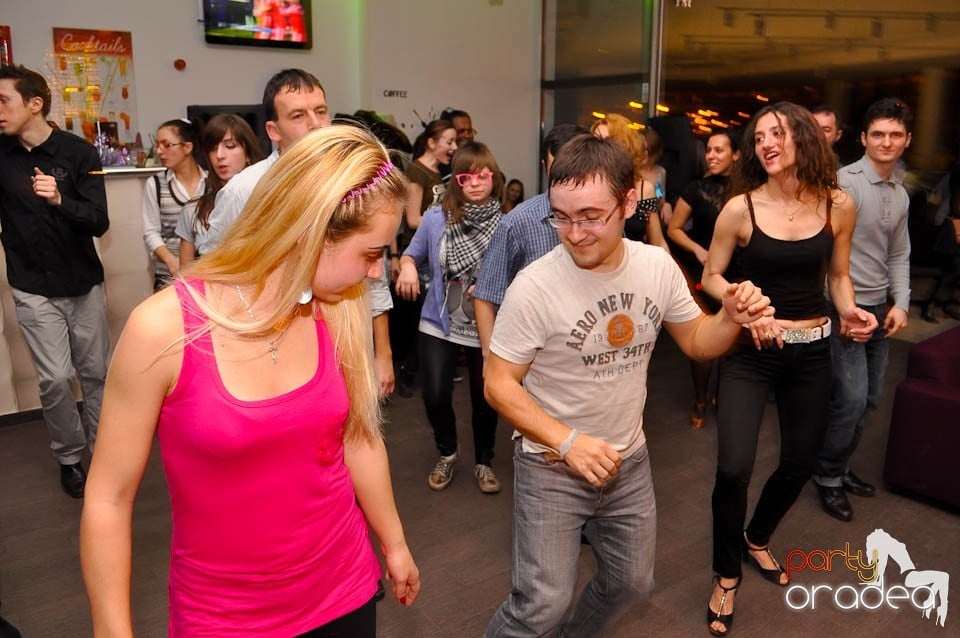 Seară de dans în Blondy's, 