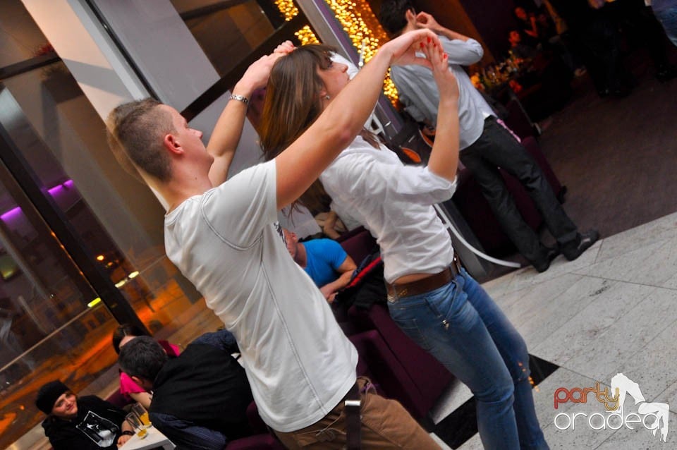 Seară de dans în Blondy's, 