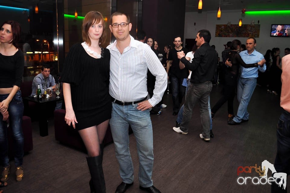 Seară de dans în Blondy's, 