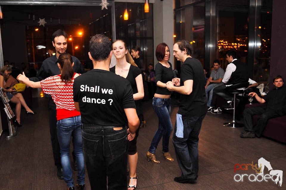 Seară de dans în Blondy's, 