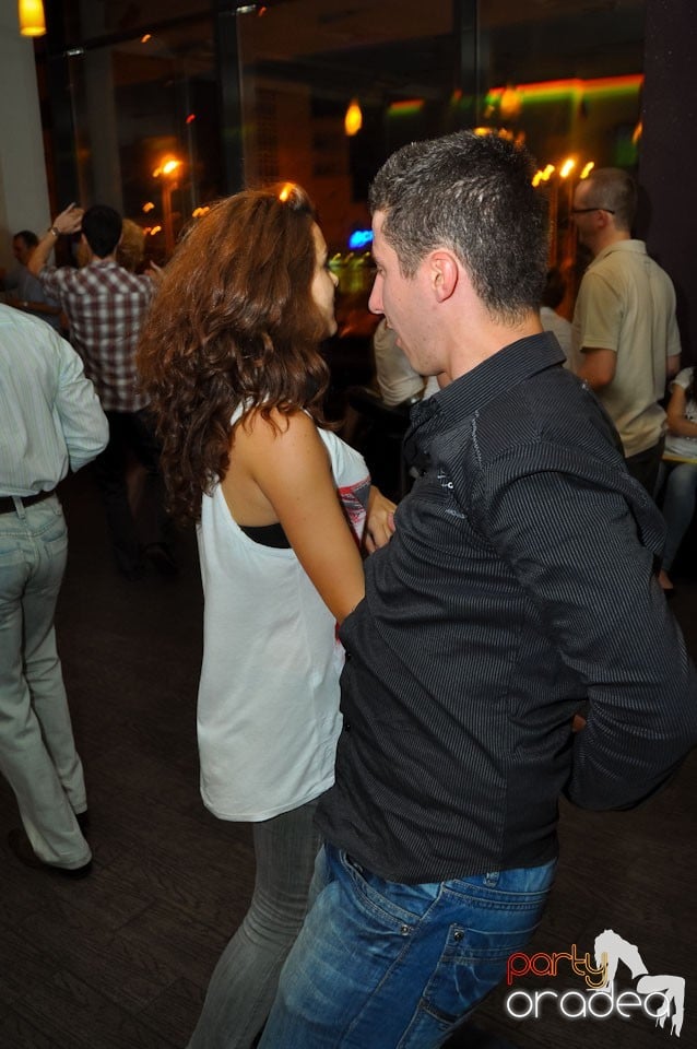 Seară de dans în Blondy's, 