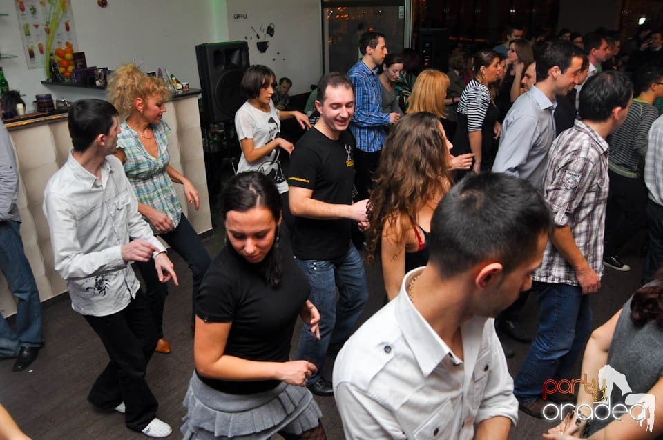 Seară de dans în Blondy's, 