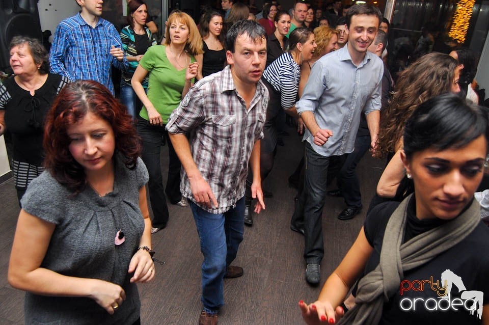 Seară de dans în Blondy's, 