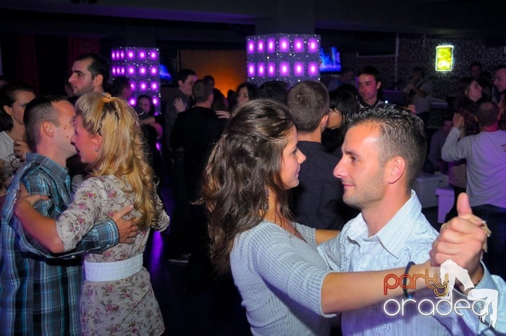 Seară de dans în Club Life,