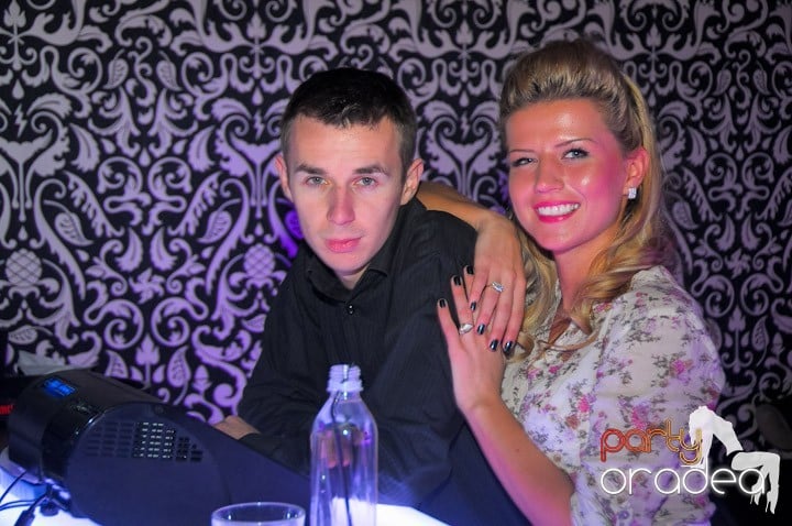 Seară de dans în Club Life, 