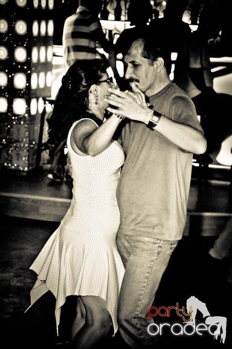 Seară de dans în Life Club, 