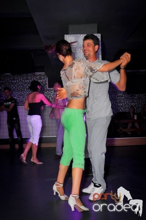 Seară de dans în Life Club, 