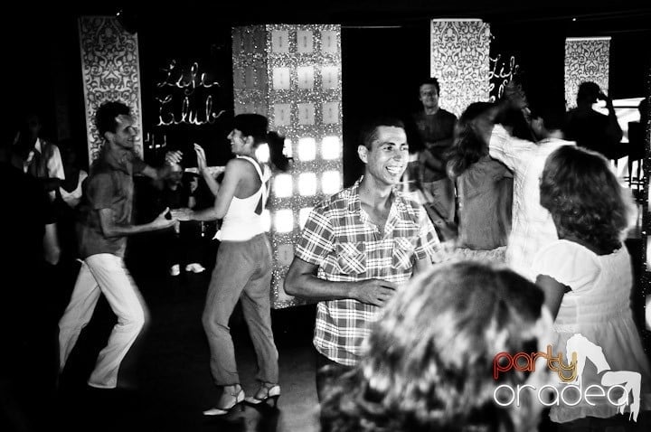 Seară de dans în Life Club, 